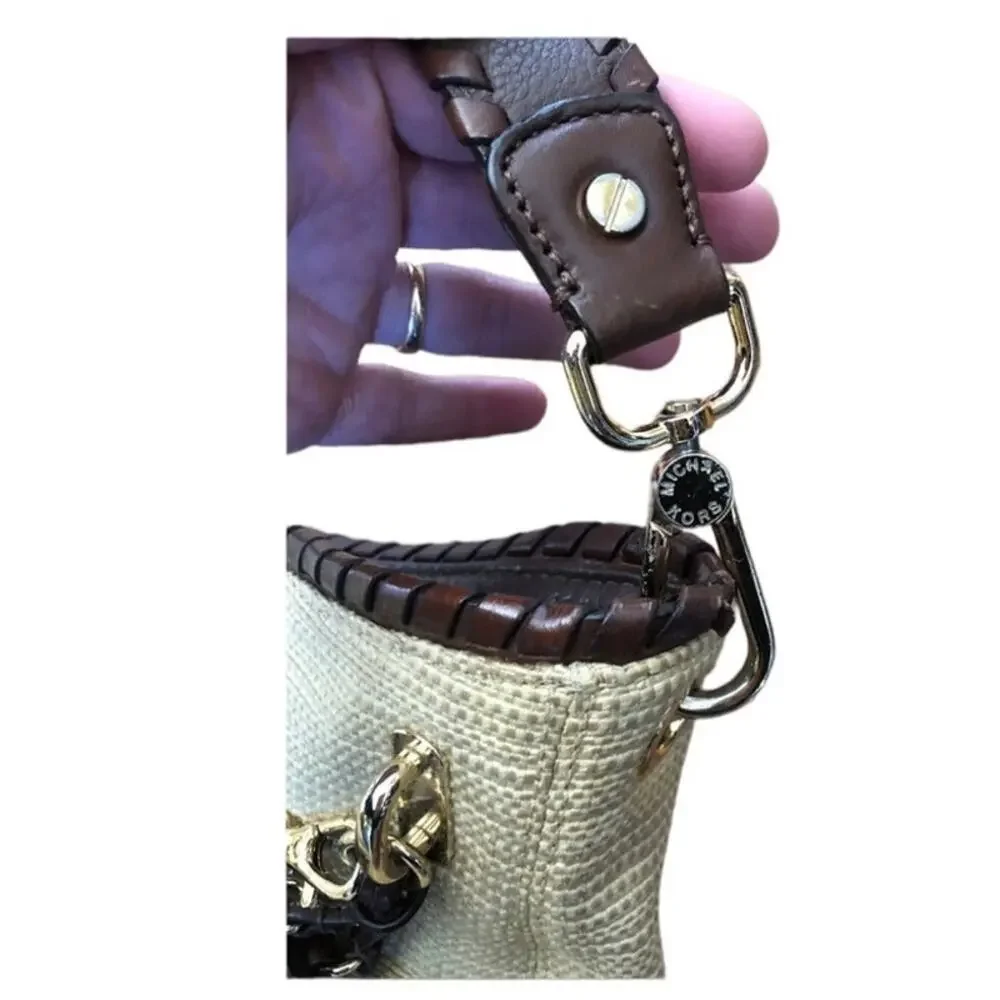 Michael Kors Bennet Straw Hobo Shoulder bag With gold accents & tassel
